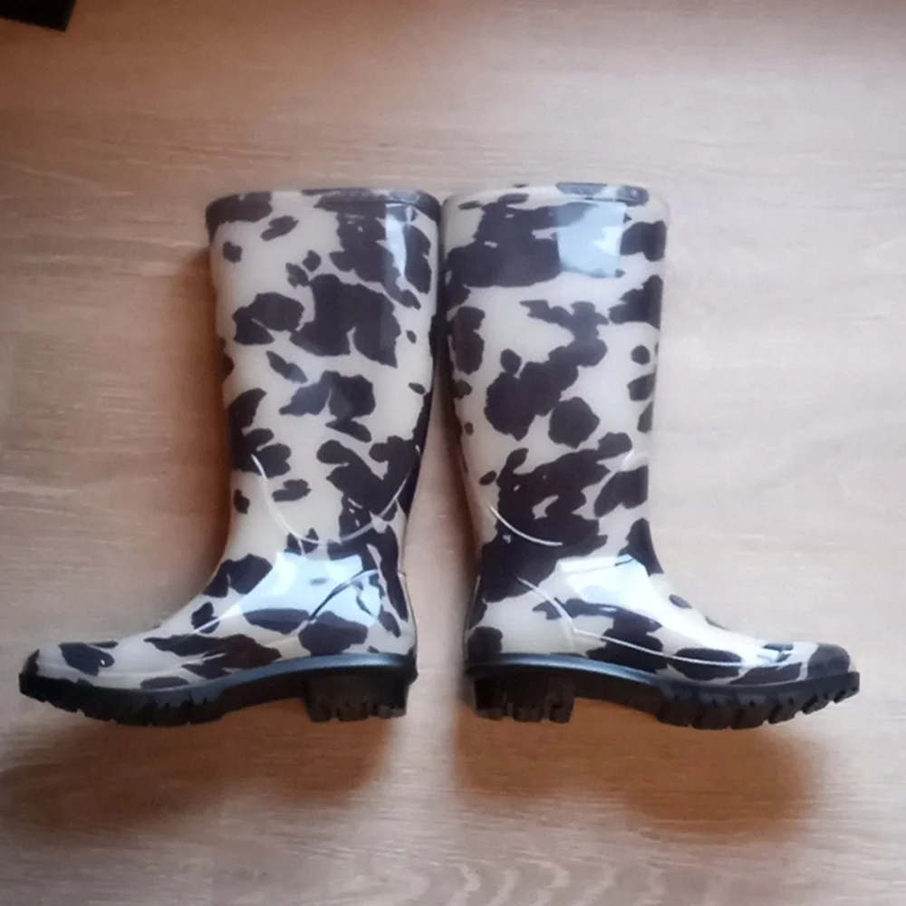 Women's Chinook Tall Rain Boots Cow Print Chunky Heel - Picture 6 of 13